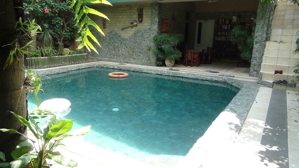 Mb'S Garden Inn Lapu-Lapu City Exterior photo